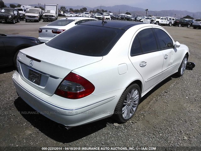 WDBUF72X78B208636 - 2008 MERCEDES-BENZ E 550 WHITE photo 4