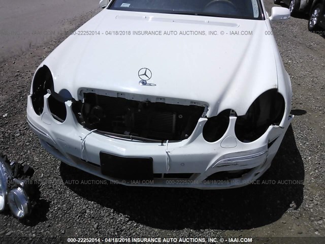 WDBUF72X78B208636 - 2008 MERCEDES-BENZ E 550 WHITE photo 6