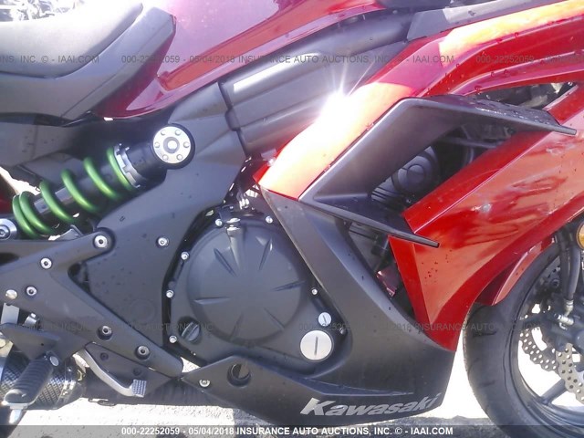 JKAEXEE15FDA20503 - 2015 KAWASAKI EX650 E RED photo 8