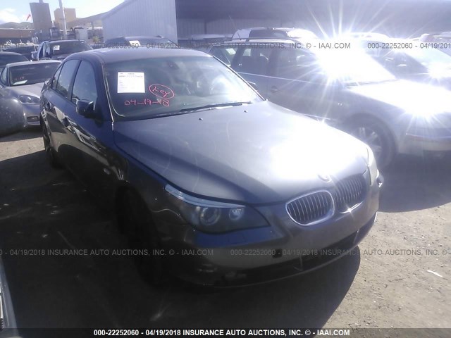 WBANB33595CN65052 - 2005 BMW 545 I GRAY photo 1