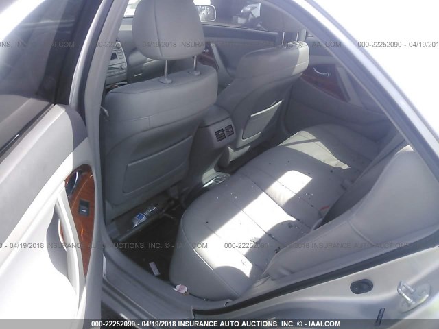 4T4BF3EK1AR008817 - 2010 TOYOTA CAMRY SE/LE/XLE SILVER photo 8