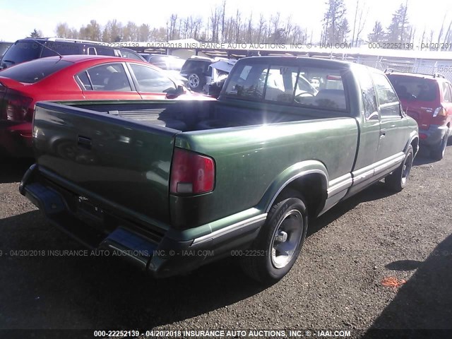 1GCCS194XVK142239 - 1997 CHEVROLET S TRUCK S10 GREEN photo 4