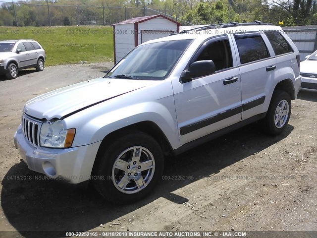 1J4GR48K26C294505 - 2006 JEEP GRAND CHEROKEE LAREDO/COLUMBIA/FREEDOM 银色 照片 2