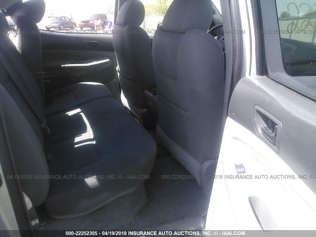 5TELU42N25Z130144 - 2005 TOYOTA TACOMA DOUBLE CAB 银色 照片 8