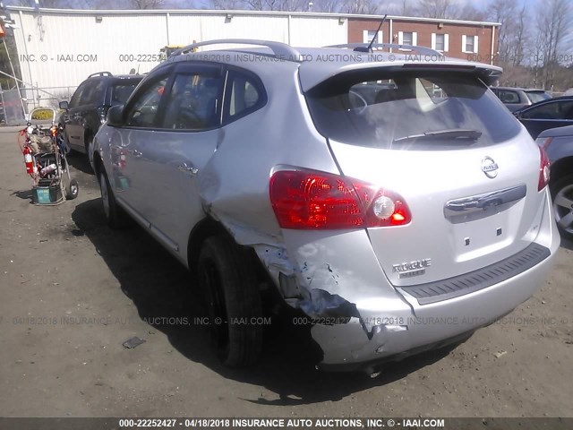 JN8AS5MV2FW767893 - 2015 NISSAN ROGUE SELECT S SILVER photo 3