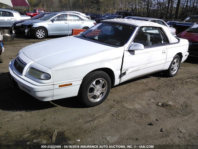 1C3EU4538SF580641 - 1995 CHRYSLER LEBARON GTC Ağ foto 2
