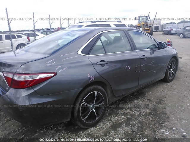 4T4BF1FKXFR495686 - 2015 TOYOTA CAMRY LE/XLE/SE/XSE GRAY photo 6