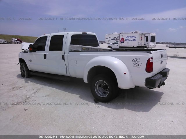 1FT8W3DT5BEB92304 - 2011 FORD F350 4X4 CREWCAB SUPER DUTY WHITE photo 3