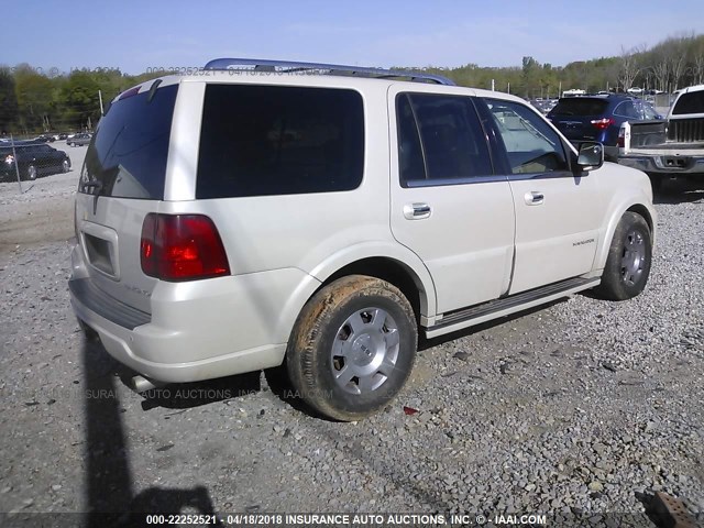 5LMFU27596LJ25817 - 2006 LINCOLN NAVIGATOR WHITE photo 4