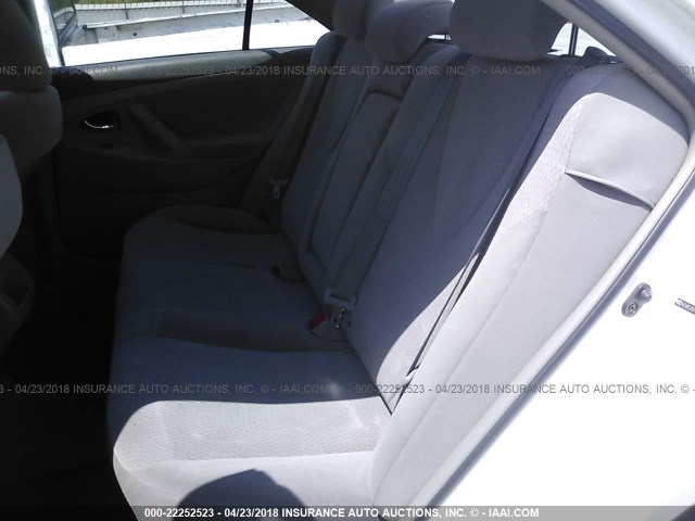 4T4BF3EK9AR071129 - 2010 TOYOTA CAMRY SE/LE/XLE WHITE photo 8