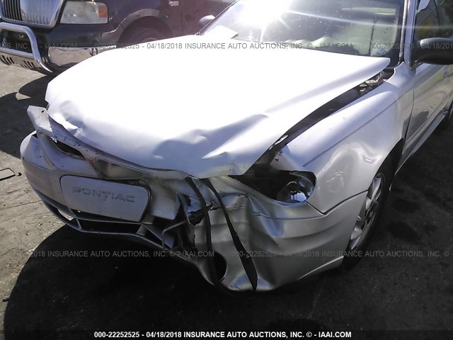 1G2NE52F04C249302 - 2004 PONTIAC GRAND AM SE SILVER photo 6