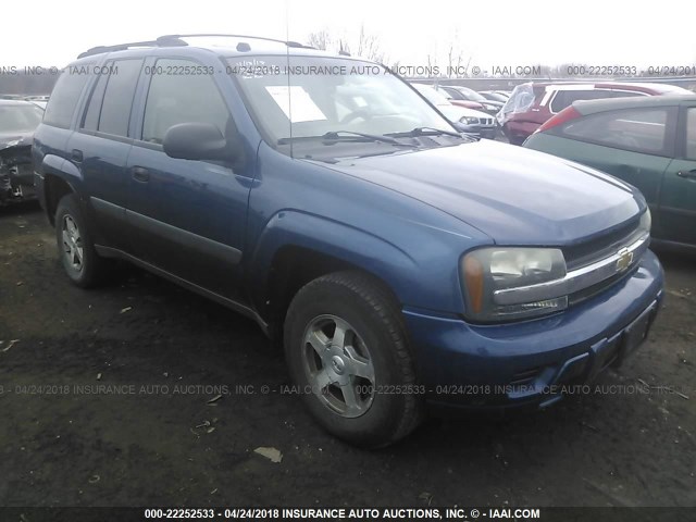 1GNDT13S652320051 - 2005 CHEVROLET TRAILBLAZER LS/LT BLUE photo 1