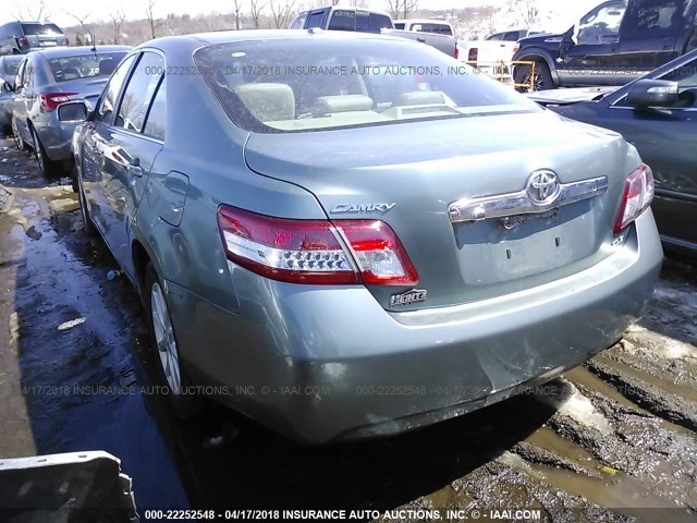 4T4BF3EK7BR123536 - 2011 TOYOTA CAMRY SE/LE/XLE Light Blue photo 3