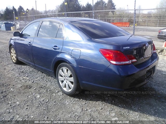 4T1BK36B67U179527 - 2007 TOYOTA AVALON XL/XLS/TOURING/LIMITED BLUE photo 3