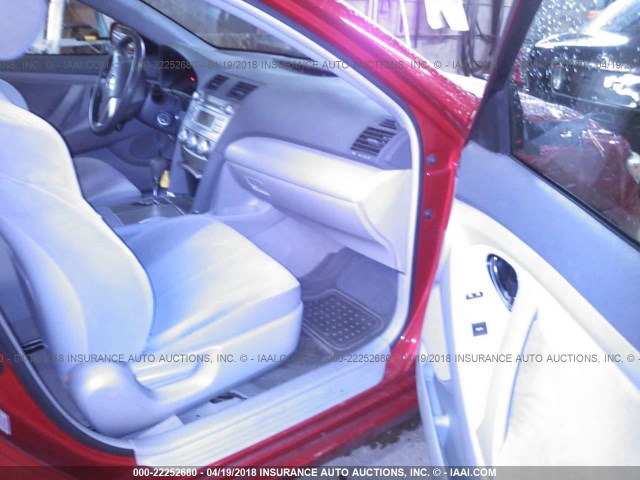 4T4BF3EK1AR078348 - 2010 TOYOTA CAMRY SE/LE/XLE 红色 照片 5