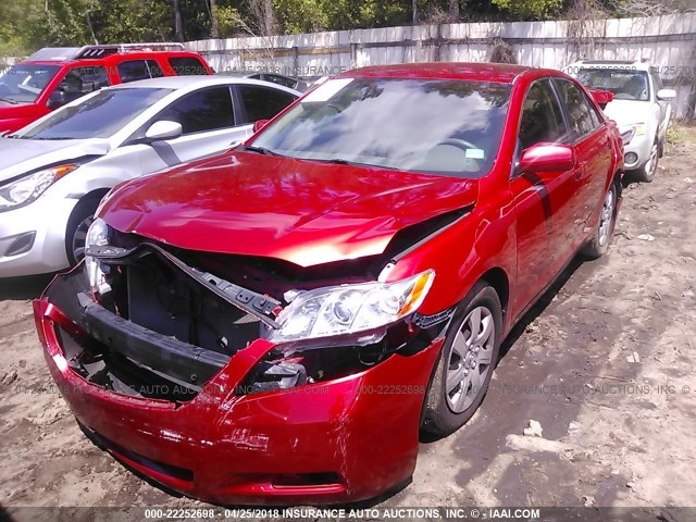 4T1BE46K57U016705 - 2007 TOYOTA CAMRY NEW GENERAT CE/LE/XLE/SE RED photo 2