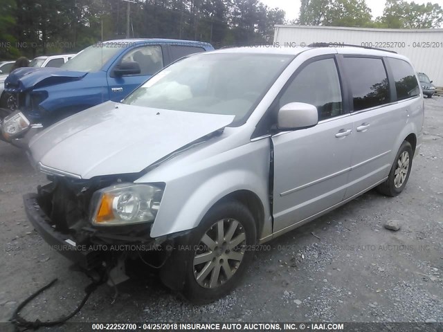 2A8HR54P88R139820 - 2008 CHRYSLER TOWN & COUNTRY TOURING SILVER photo 2