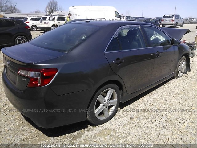 4T1BF1FK9DU710417 - 2013 TOYOTA CAMRY L/SE/LE/XLE 黑色 照片 4