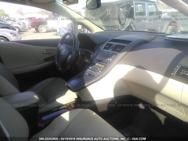 JTHBB1BA3A2021444 - 2010 LEXUS HS 250H SILVER photo 5