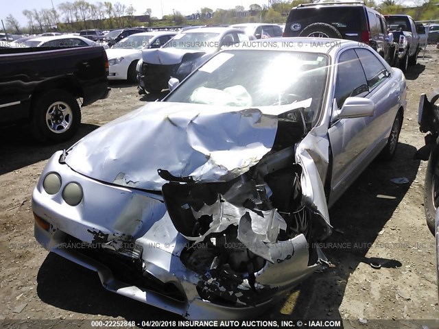 JH4DB76601S001167 - 2001 ACURA INTEGRA GS SILVER photo 2