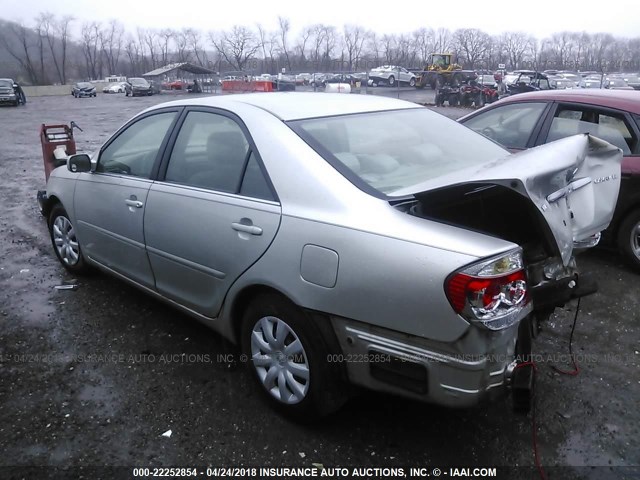 4T1BE32K66U157801 - 2006 TOYOTA CAMRY LE/XLE/SE ვერცხლისფერი ფოტო 3
