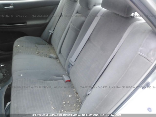 4T1BE32K66U157801 - 2006 TOYOTA CAMRY LE/XLE/SE ვერცხლისფერი ფოტო 8