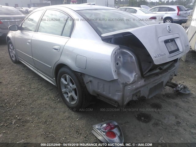 1N4AL11DX5N454811 - 2005 NISSAN ALTIMA S/SL SILVER photo 3