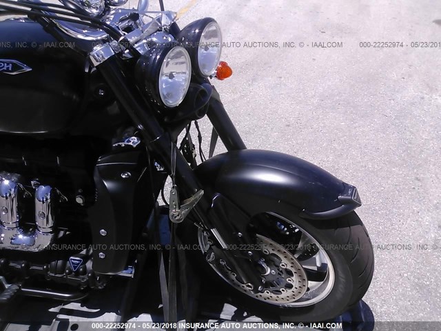 SMTC02L41HJ792979 - 2017 TRIUMPH MOTORCYCLE ROCKET III ROADSTER BLACK photo 5