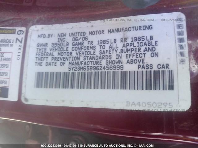 5Y2SM65896Z456999 - 2006 PONTIAC VIBE RED photo 9