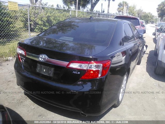 4T1BF1FK2CU540478 - 2012 TOYOTA CAMRY SE/LE/XLE BLACK photo 4