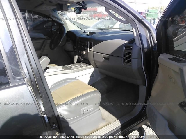 1N6AA06A24N542904 - 2004 NISSAN TITAN XE/SE/LE Pewter photo 5