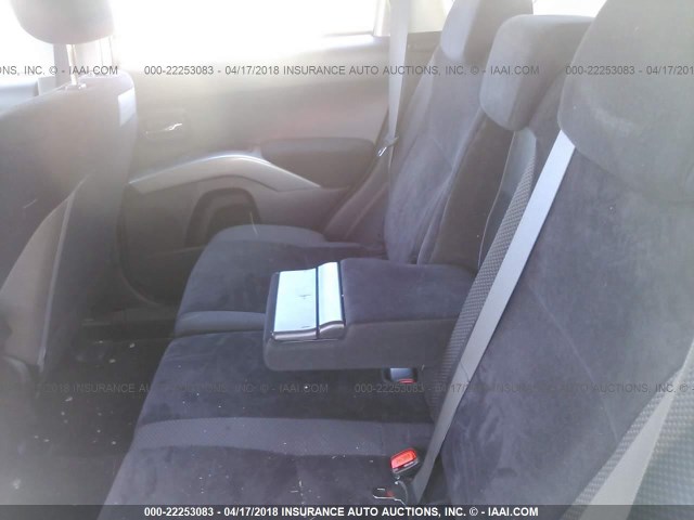 JA4AS2AW7AZ004339 - 2010 MITSUBISHI OUTLANDER ES 银色 照片 8