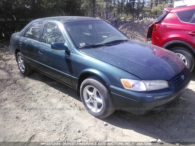 4T1BF22K8VU921993 - 1997 TOYOTA CAMRY CE/LE/XLE GREEN photo 1