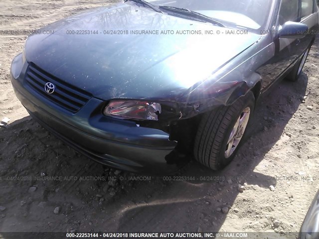 4T1BF22K8VU921993 - 1997 TOYOTA CAMRY CE/LE/XLE 绿色 照片 6