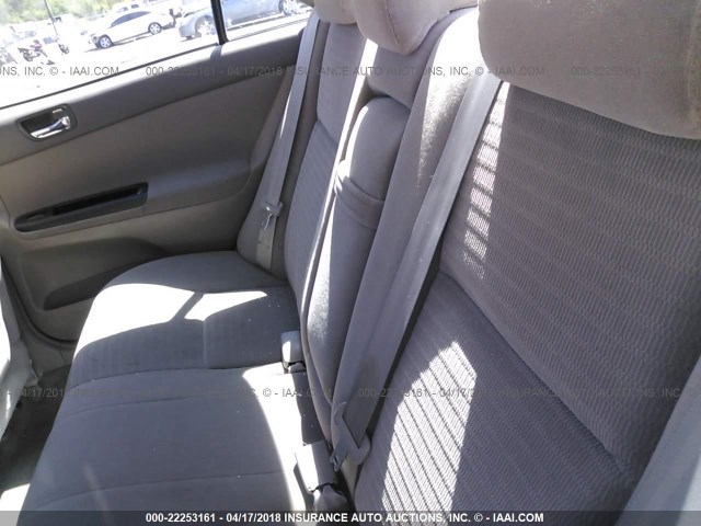 4T1BE32K55U418656 - 2005 TOYOTA CAMRY LE/XLE/SE WHITE photo 8