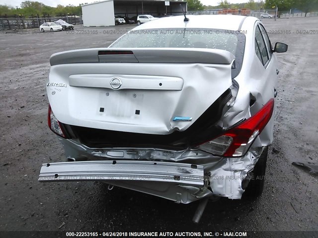 3N1CN7APXGL880868 - 2016 NISSAN VERSA S/S PLUS/SV/SL SILVER photo 6