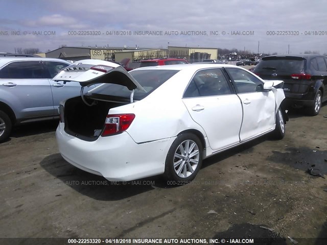4T1BF1FK8DU688393 - 2013 TOYOTA CAMRY L/SE/LE/XLE WHITE photo 4