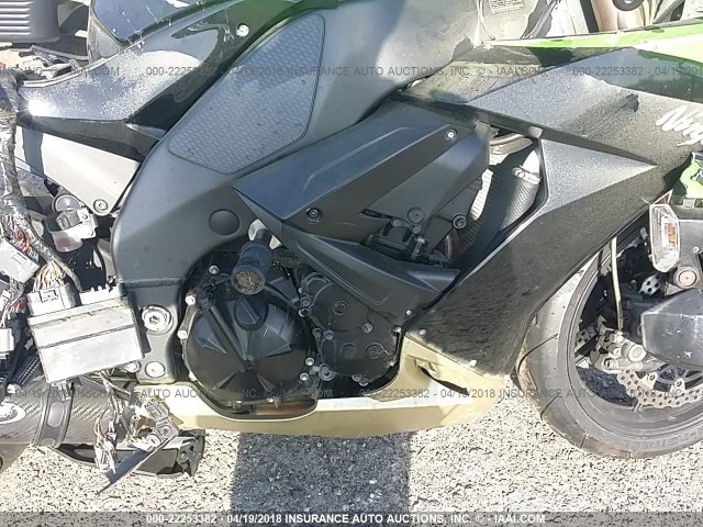 JKAZXCE179A024156 - 2009 KAWASAKI ZX1000 E GREEN photo 8