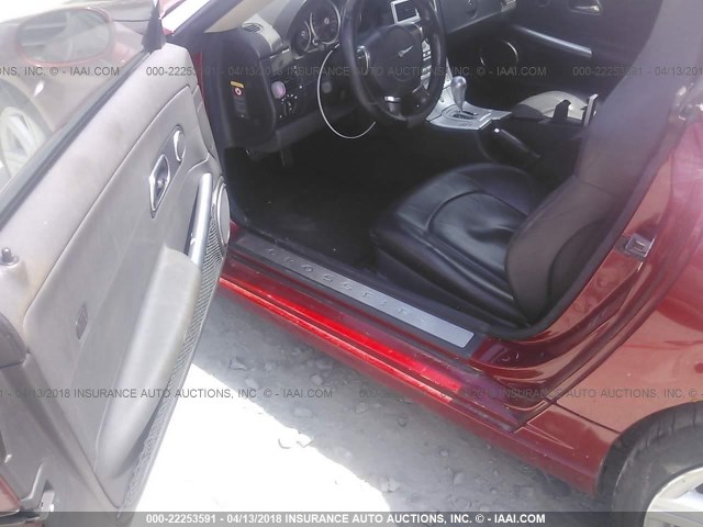 1C3AN69L04X016156 - 2004 CHRYSLER CROSSFIRE LIMITED RED photo 5