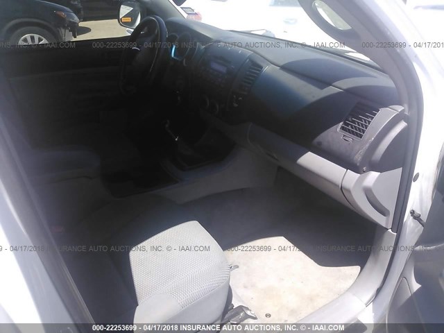 5TETX4CN4AZ726579 - 2010 TOYOTA TACOMA ACCESS CAB Weiß Foto 5