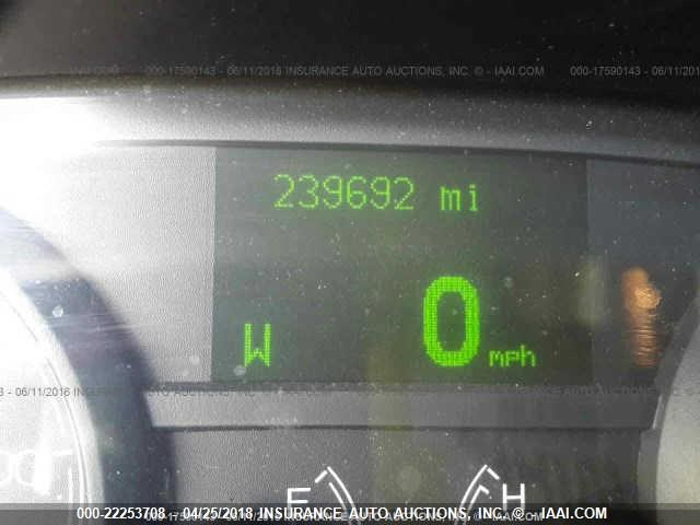 2LNBL8EV7AX620541 - 2010 LINCOLN TOWN CAR EXECUTIVE L BLACK photo 7