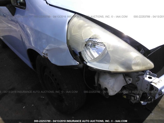 JHMGD38478S054227 - 2008 HONDA FIT BLUE photo 6