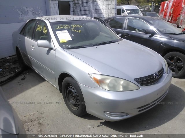 4T1BE32K02U609154 - 2002 TOYOTA CAMRY LE/XLE/SE 香槟色 照片 1