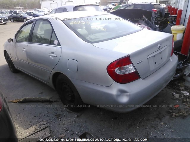 4T1BE32K02U609154 - 2002 TOYOTA CAMRY LE/XLE/SE 香槟色 照片 3