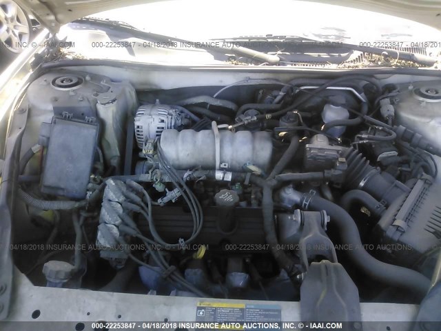 2G2WP582X61240991 - 2006 PONTIAC GRAND PRIX SILVER photo 10