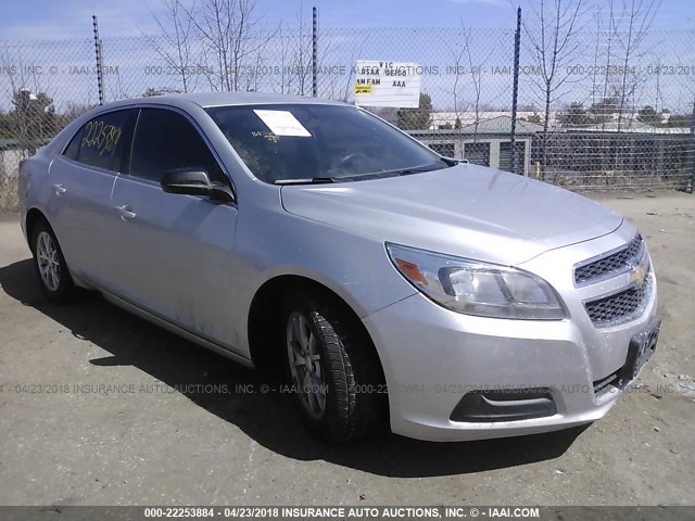 1G11A5SA1DF308228 - 2013 CHEVROLET MALIBU LS 银色 照片 1