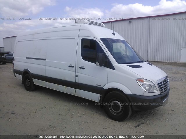 WDYPE8CC2B5509229 - 2011 FREIGHTLINER Sprinter 2500 WHITE photo 1