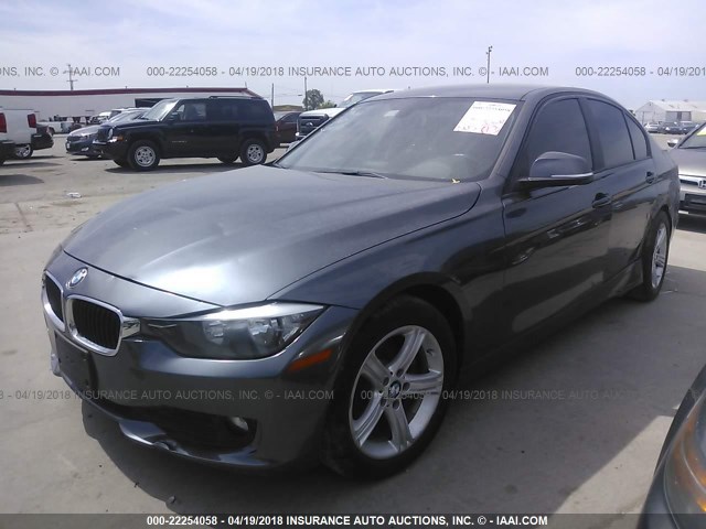 WBA3B1G58FNT04877 - 2015 BMW 320 I GRAY photo 2