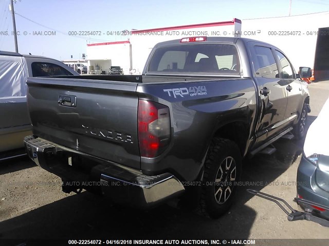 5TFDW5F13EX374839 - 2014 TOYOTA TUNDRA CREWMAX SR5 GRAY photo 4