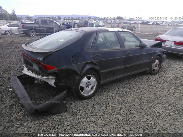 YS3DF55NXV2024232 - 1997 SAAB 900 SE TURBO BLACK photo 4